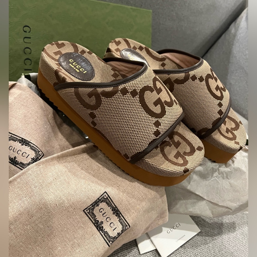 SOLD -NEW Gucci jumbo GG logo Angelina platform slides - Picture 4 of 14